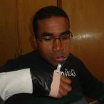 Escovando os dentes